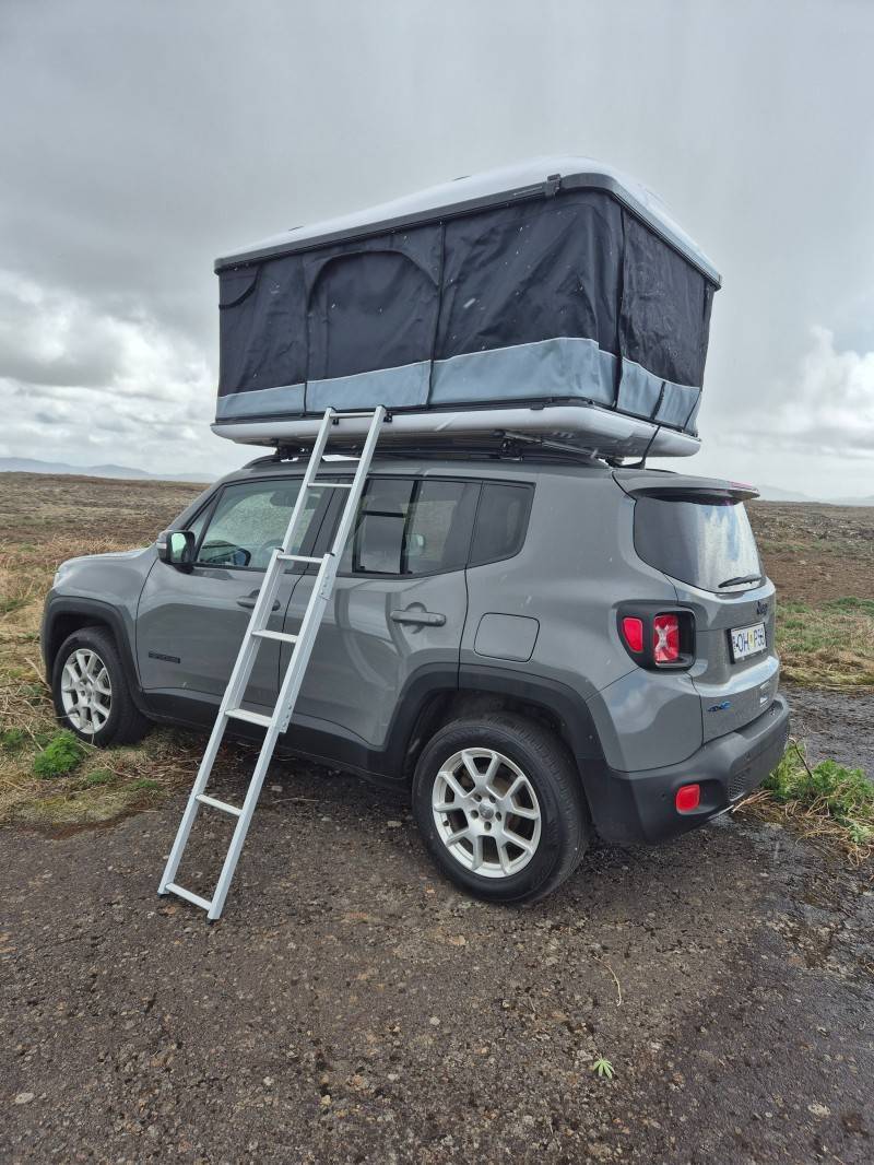 Jeep Renegade with Roof Tent open